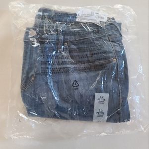 NWT Old Navy Curvy Bootcut Jeans